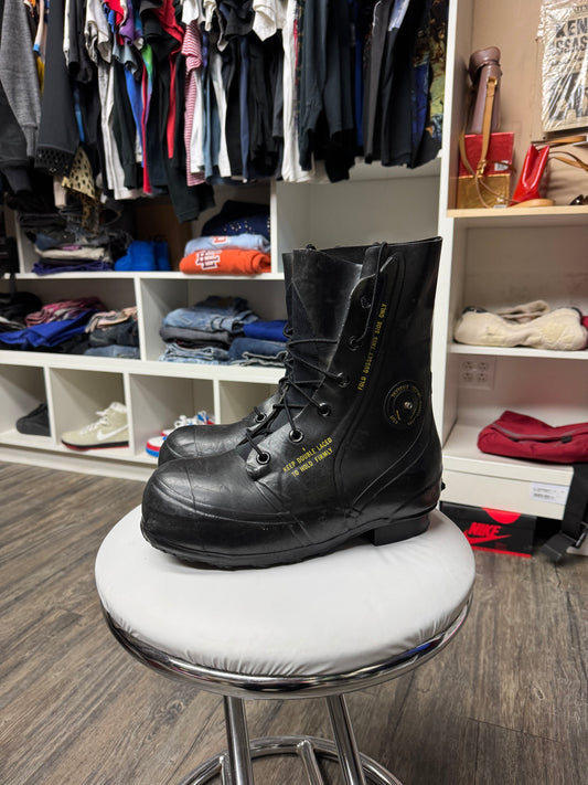 MILITARY BUNNY BOOTS (9-10)