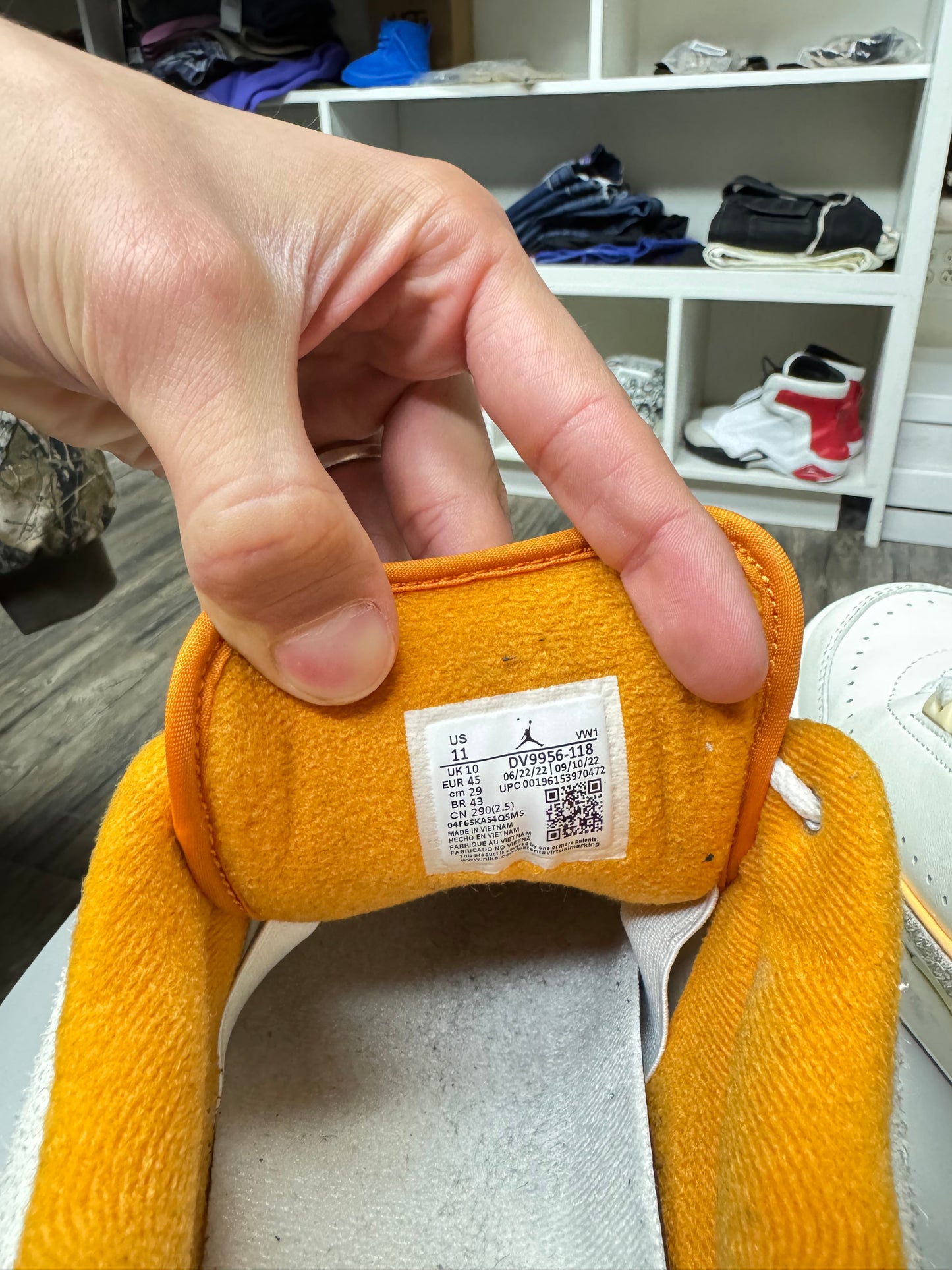 JORDAN 2 RETRO LOW CRAFT MELON TINT (11)