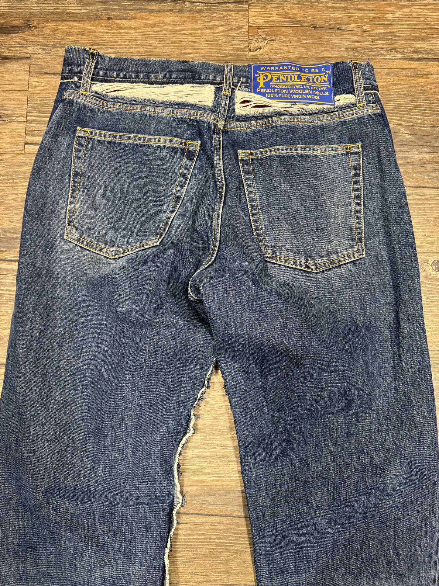 MAISON MARGIELA PENDLETON DECONSTRUCTED JEANS (29)