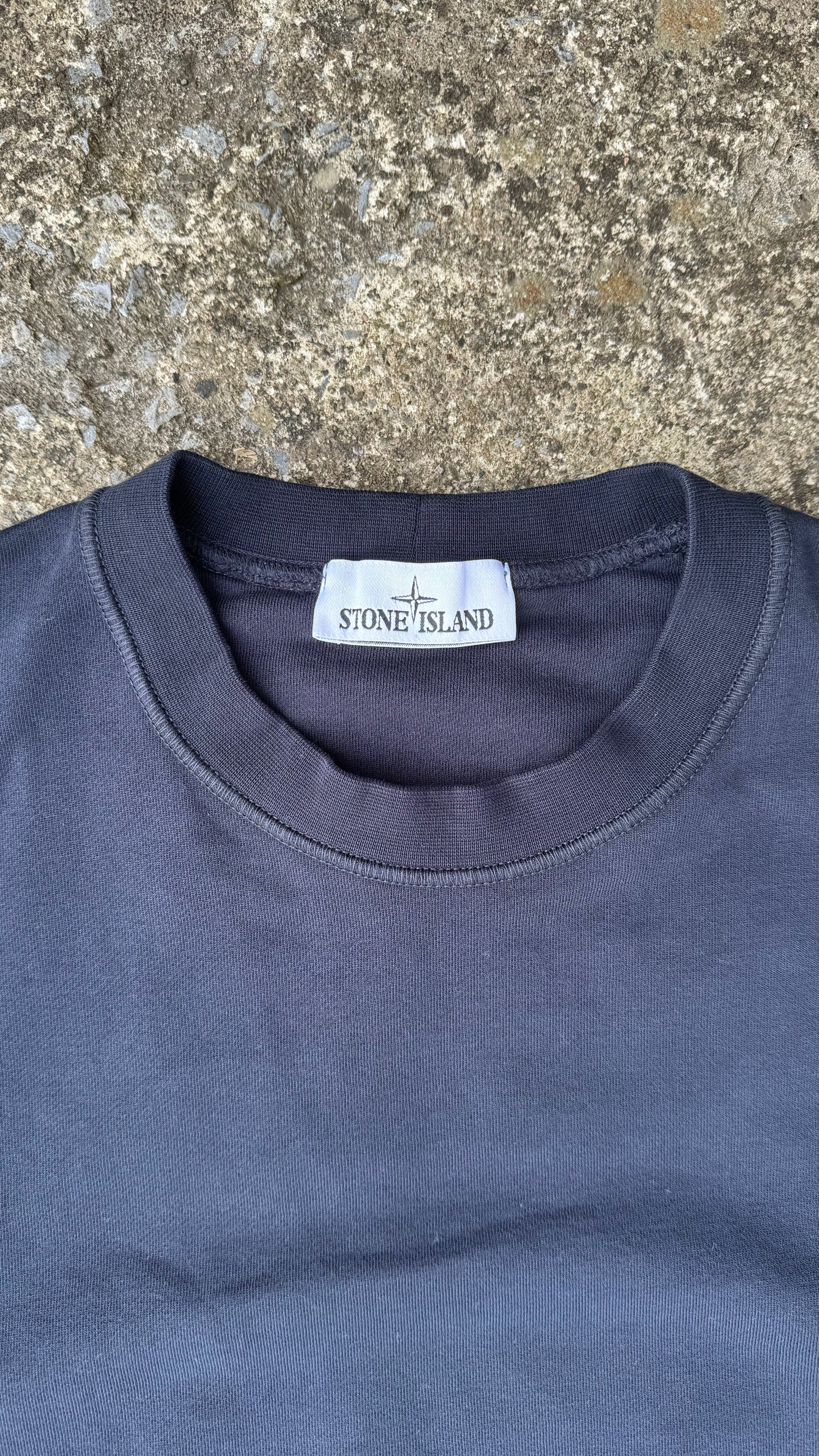 STONE ISLAND PATCH CREWNECK (M)