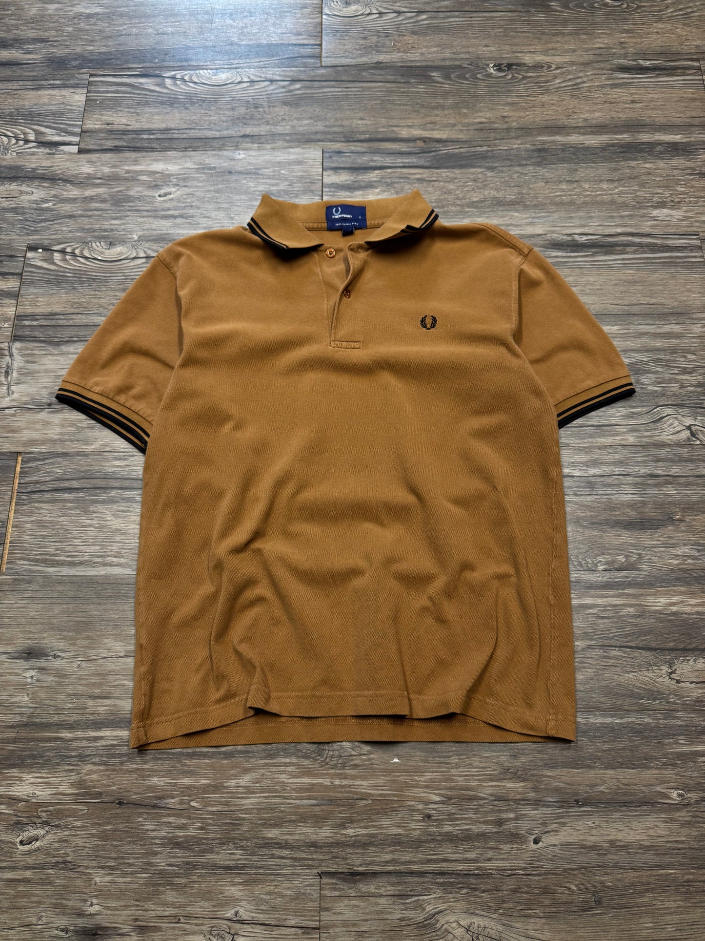 FRED PERRY TWIN TIPPED POLO SHIRT (L)