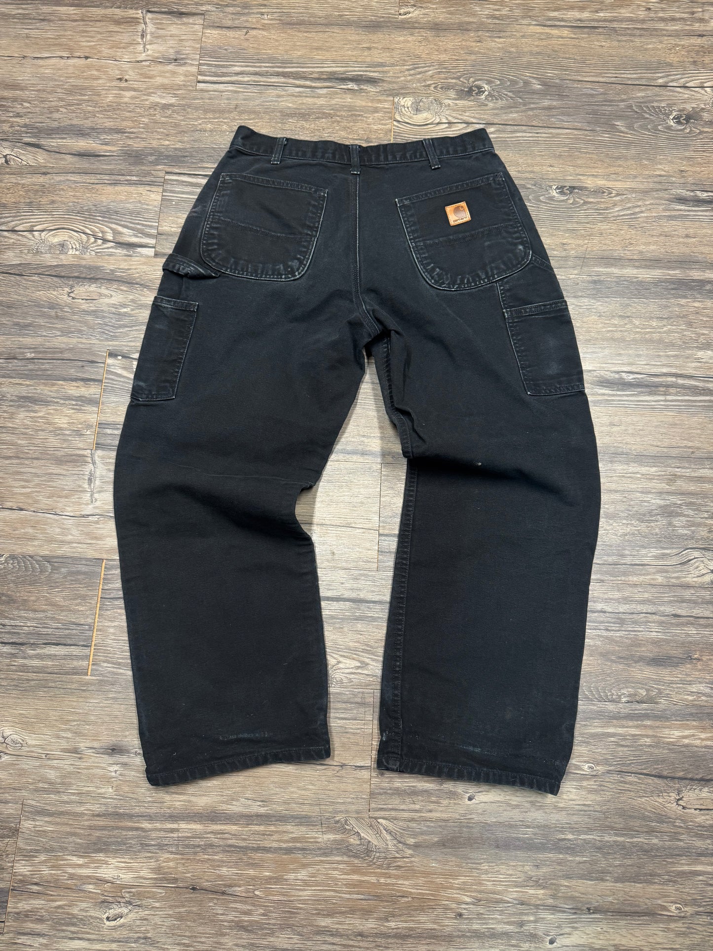 BLACK FADED CARHARTT PANTS (33x30)