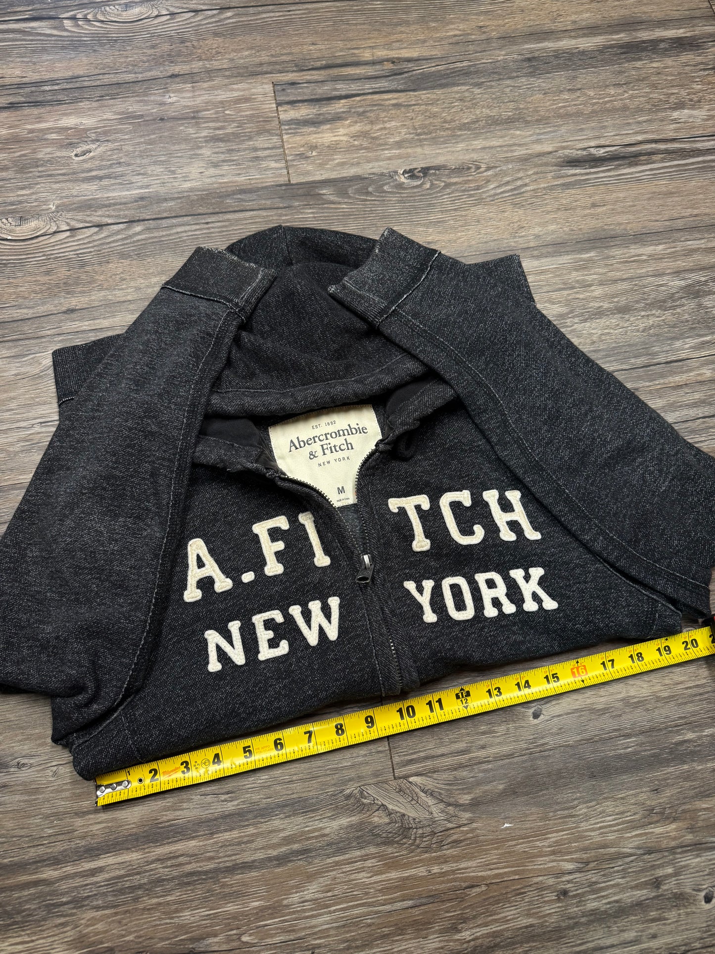 ABERCROMBIE & FITCH Y2K ZIP UP HOODIE (M)