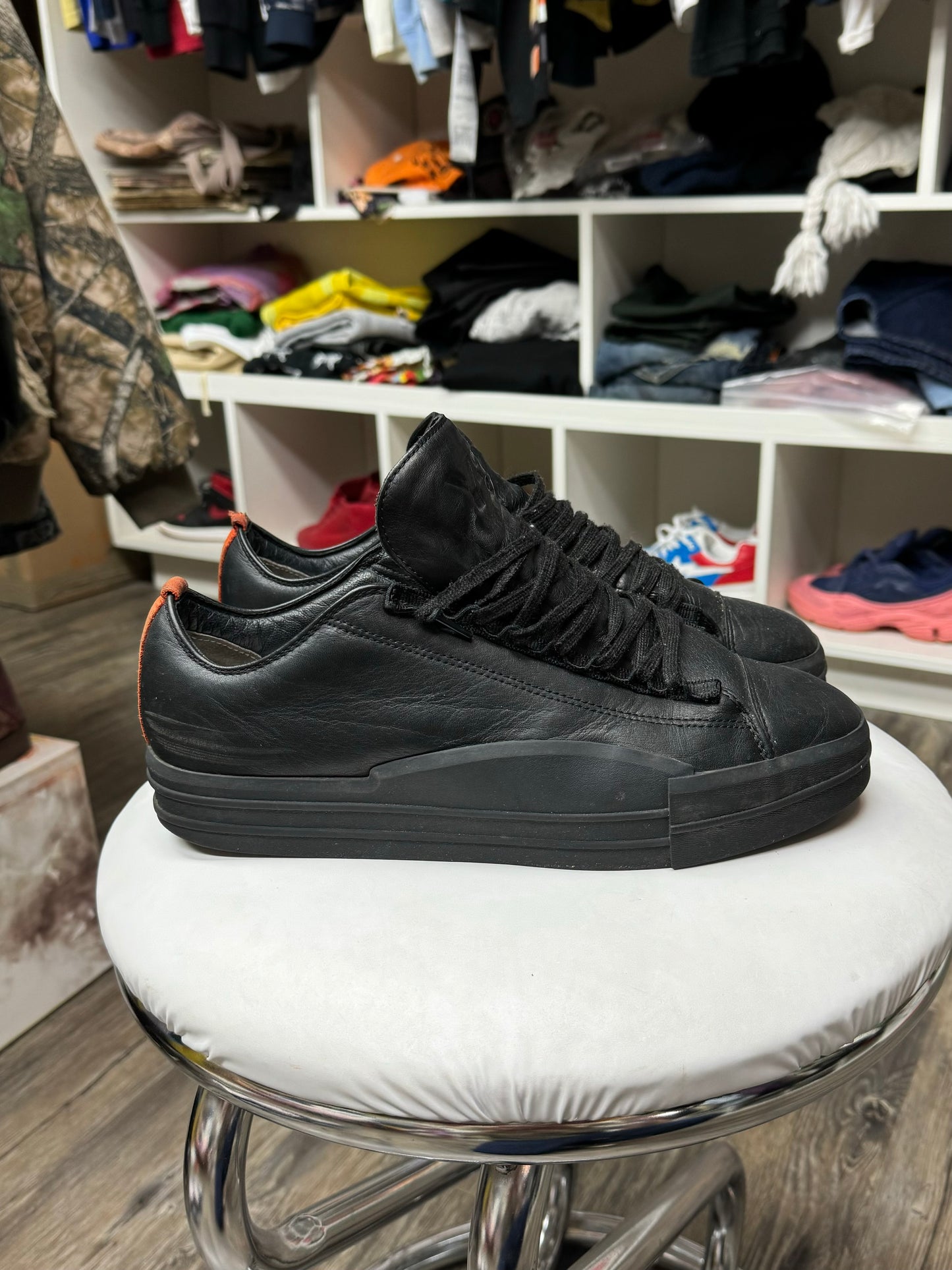 Y-3 PLATFORM RUNNERS (11.5)