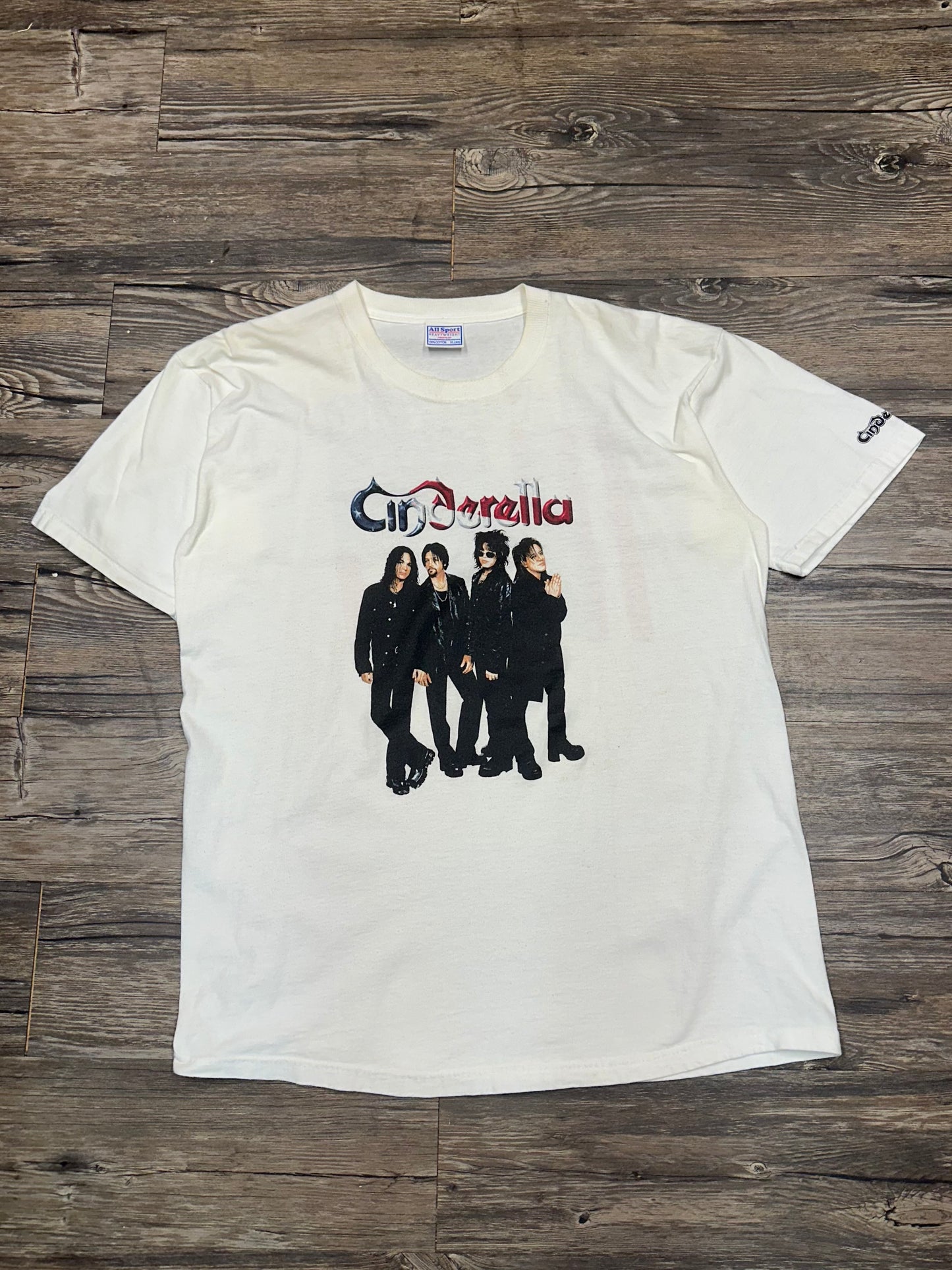 CINDERELLA GRAPHIC BAND TOUR T-SHIRT (XL)