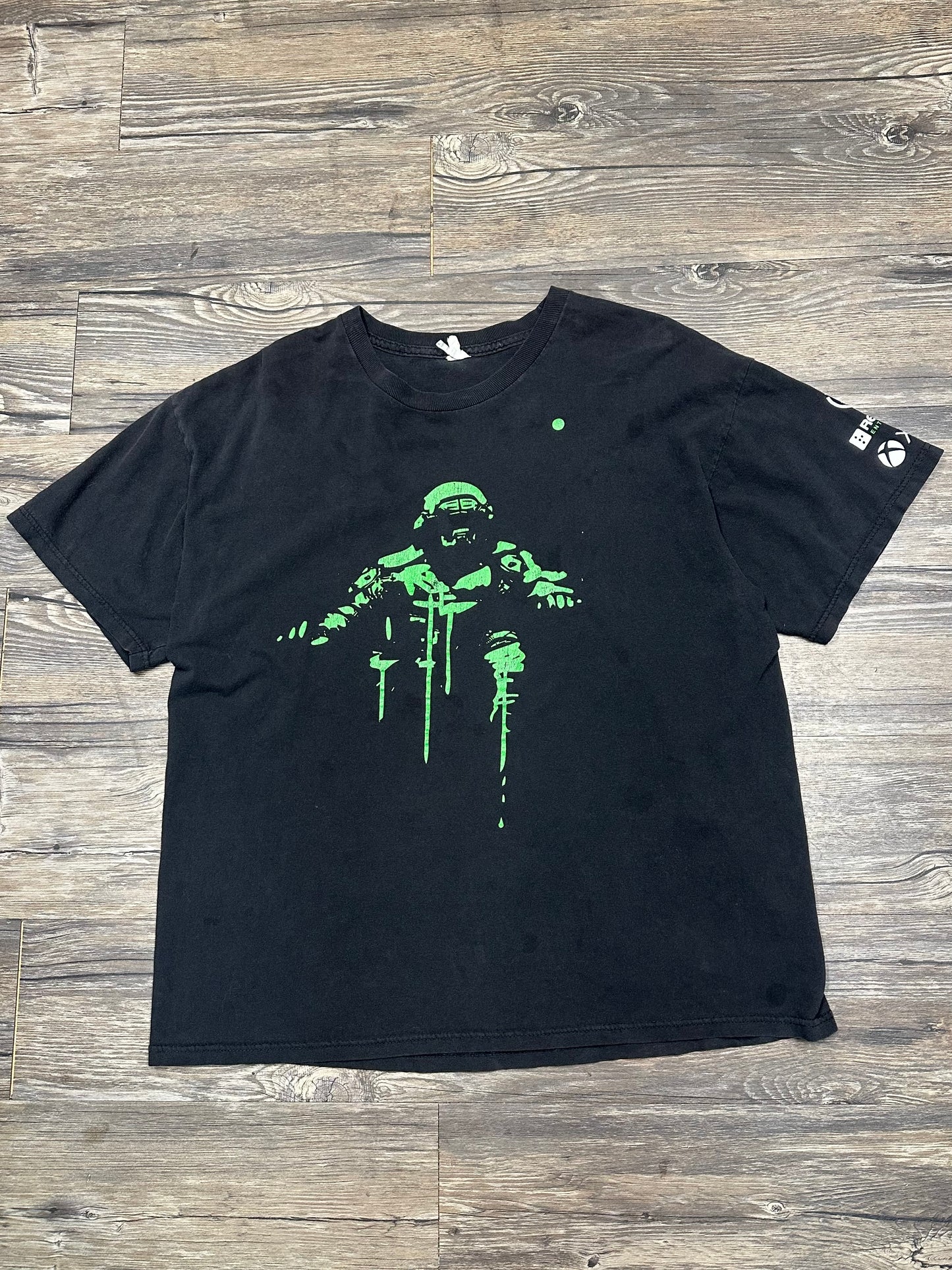 Y2K TITANFALL GRAPHIC T-SHIRT (LARGE)