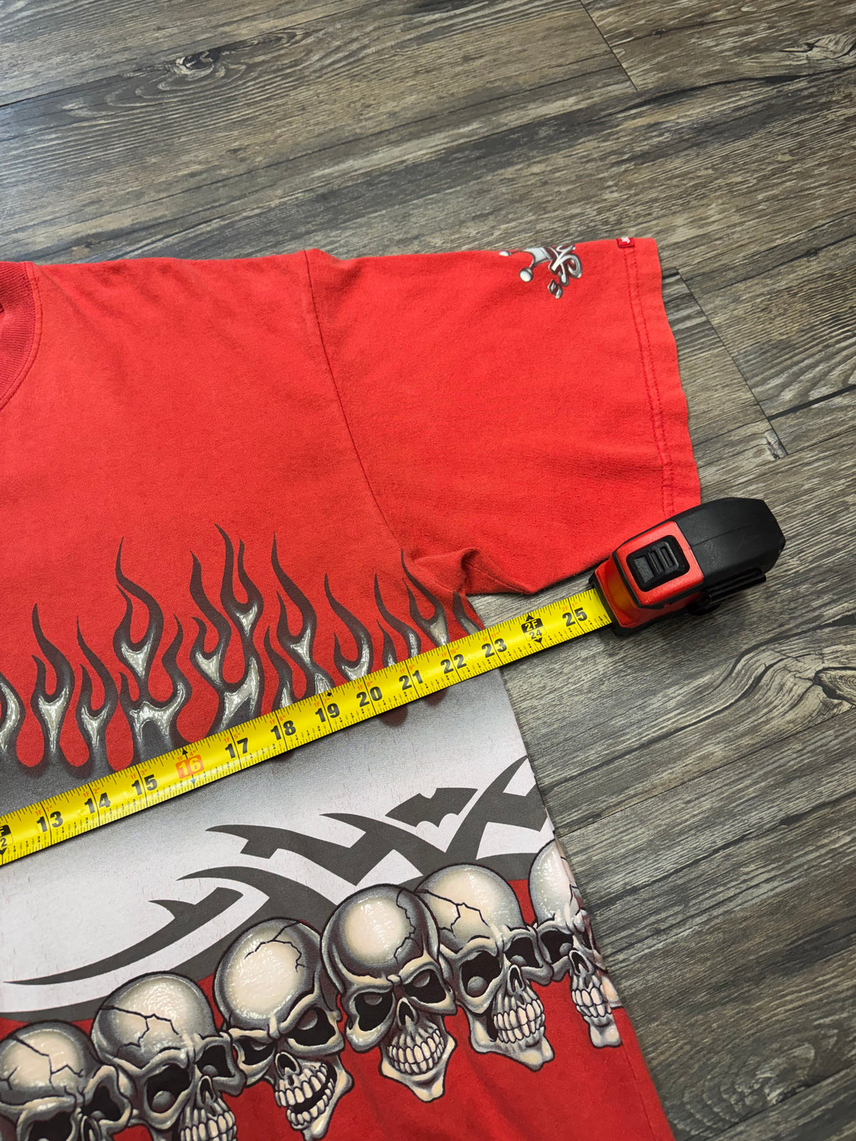 JNCO JEANS FLAME MULTI-COLOR T-SHIRT (XL)