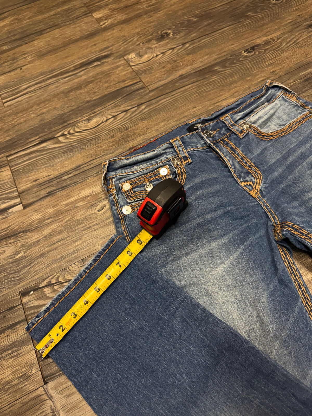 TRUE RELIGION RICKY RELAXED STRAIGHT LEG DARK WASH JEANS (31)