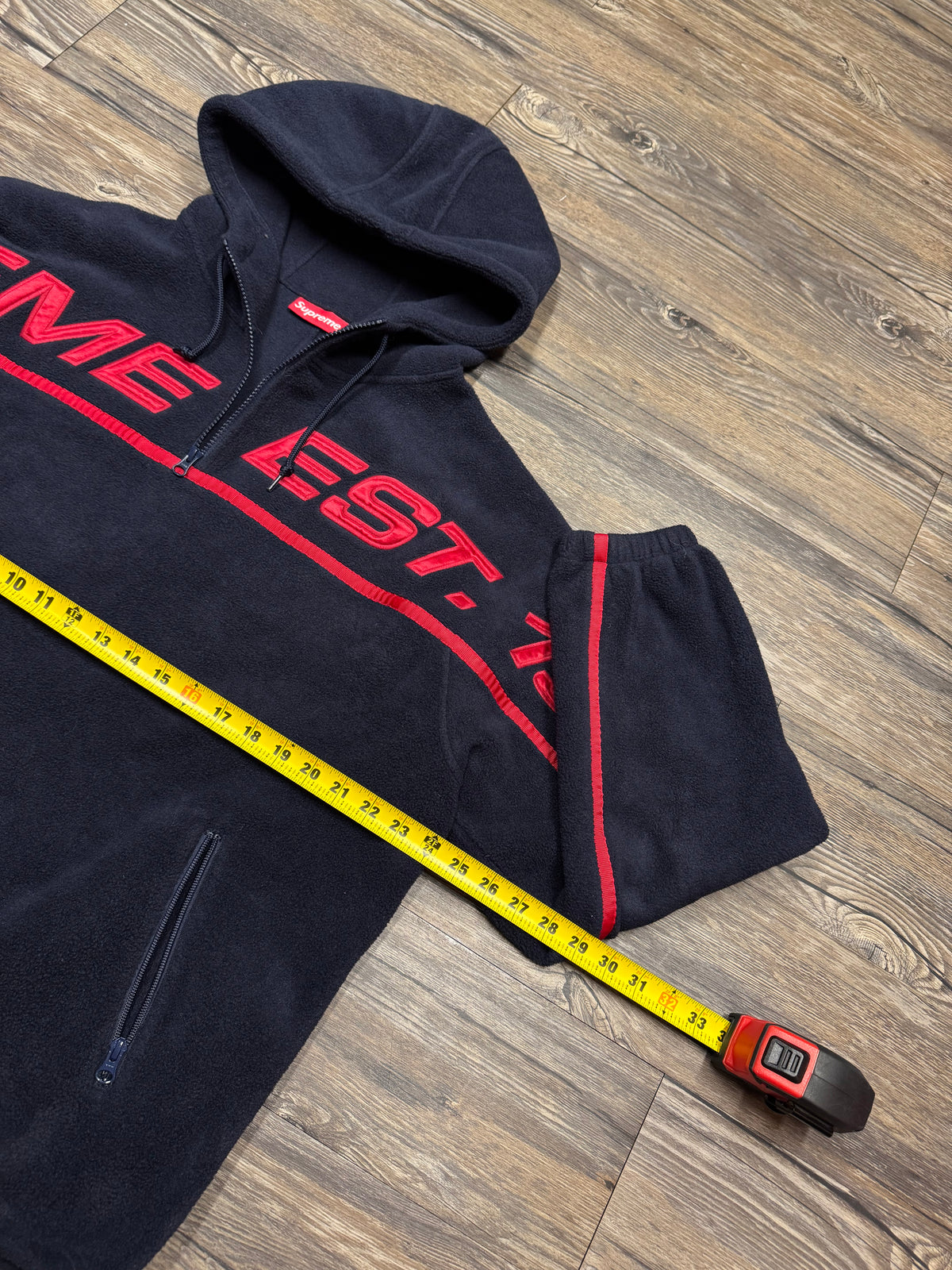 SUPREME QUARTER-ZIP HOODED FLEECE (L)