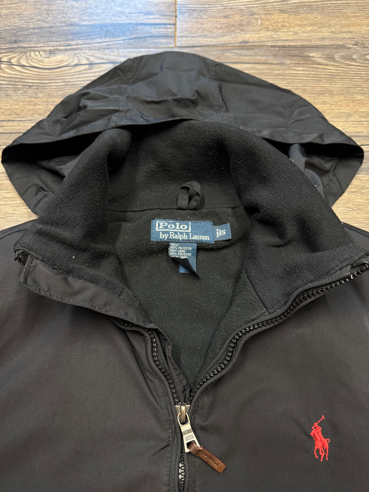 POLO RALPH LAUREN HOODED WINDBREAKER (S)
