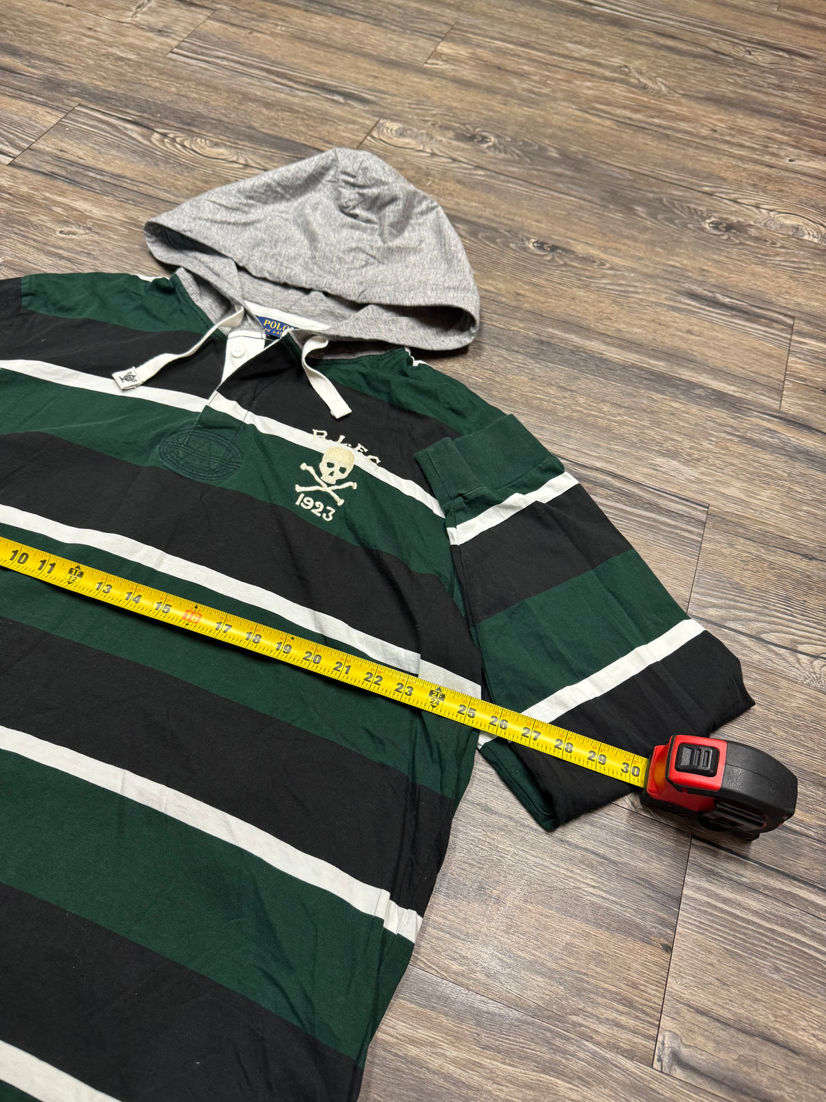 POLO RALPH LAUREN STRIPED R.L.F.C SKULL & CROSSBONES HENLEY HOODIE (XXL)