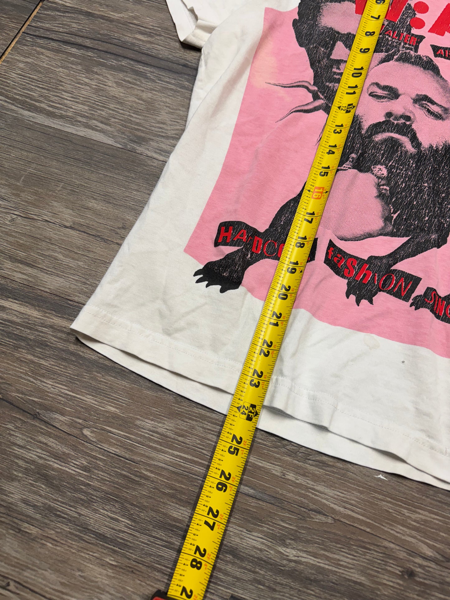 WALTER VAN BEIRENDOCK PUNK WAR TEE (M)