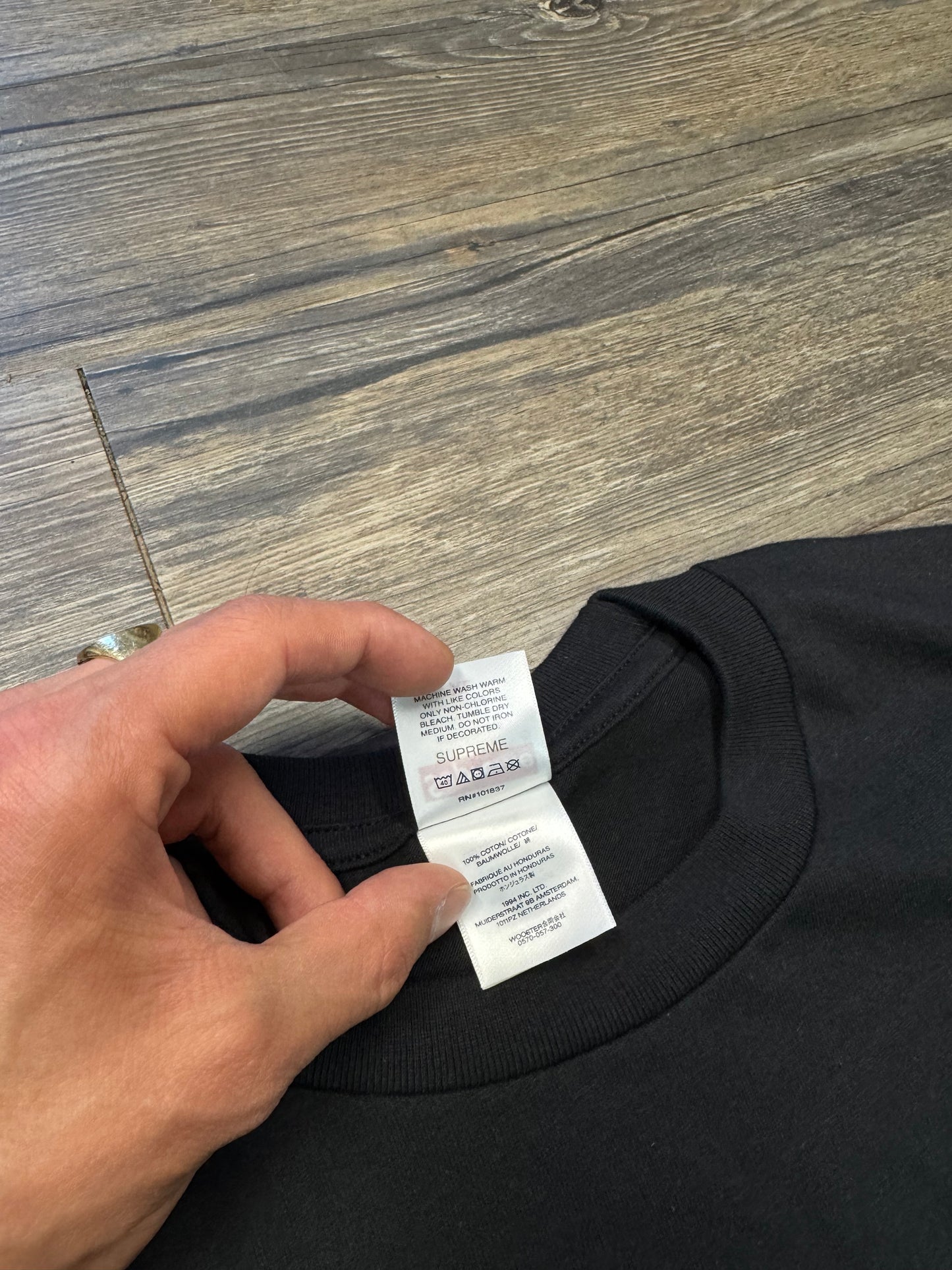 SUPREME ARABIC BOX LOGO TEE (XL)