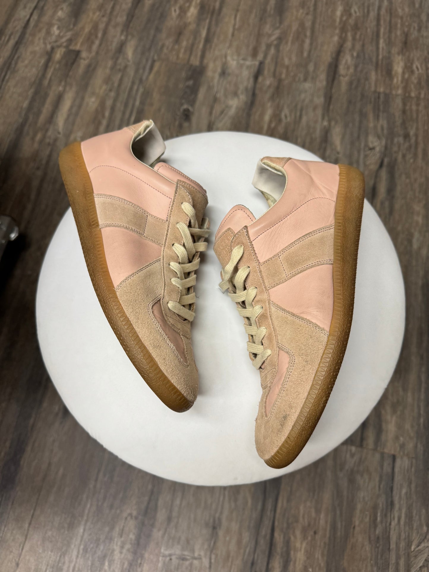 MAISON MARGIELA SALMON REPLICA GAT (42)