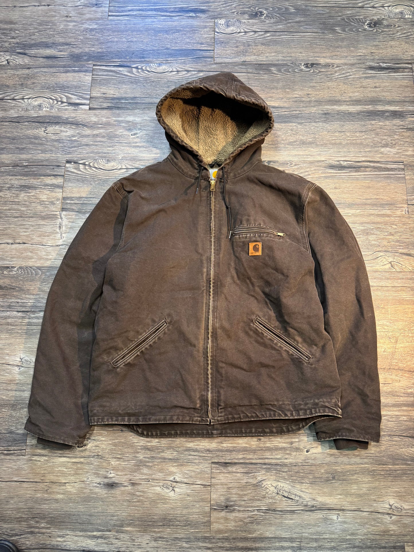 VINTAGE SHEARLING LINED HOODED CARHARTT JACKET (L)