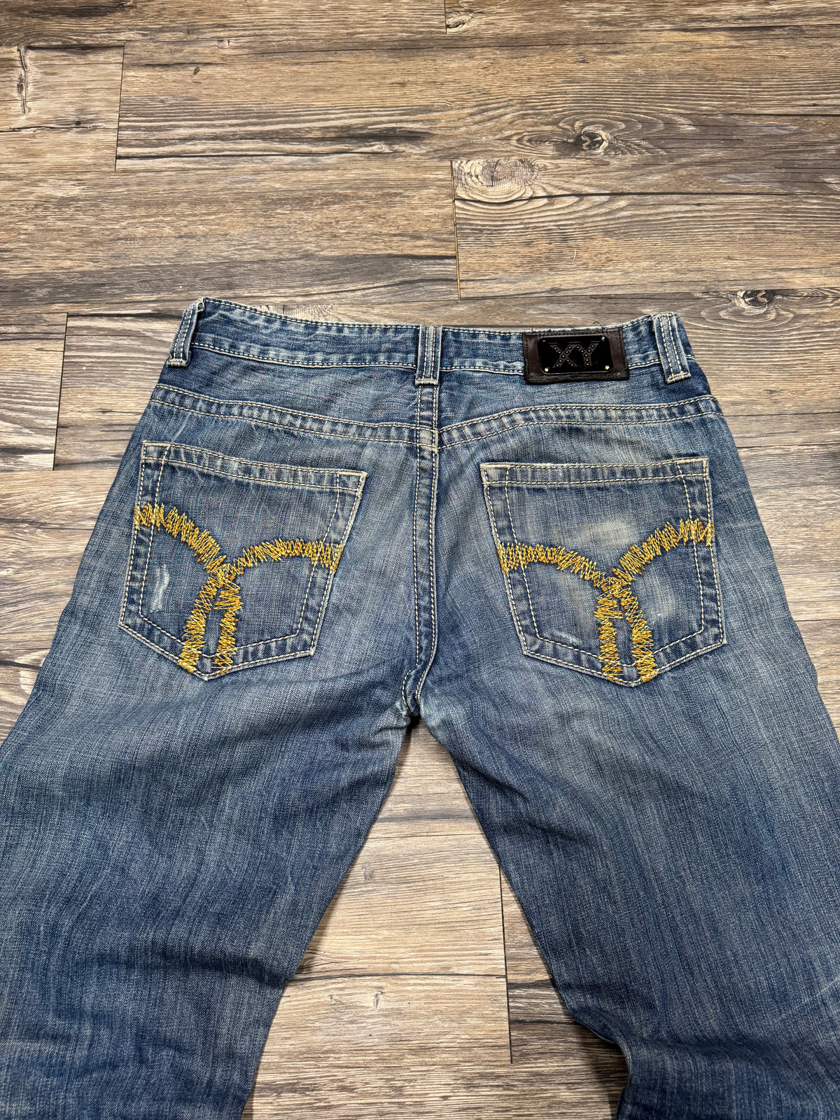 XRAY FADED & DISTRESSED BOOTCUT DENIM JEANS (34)