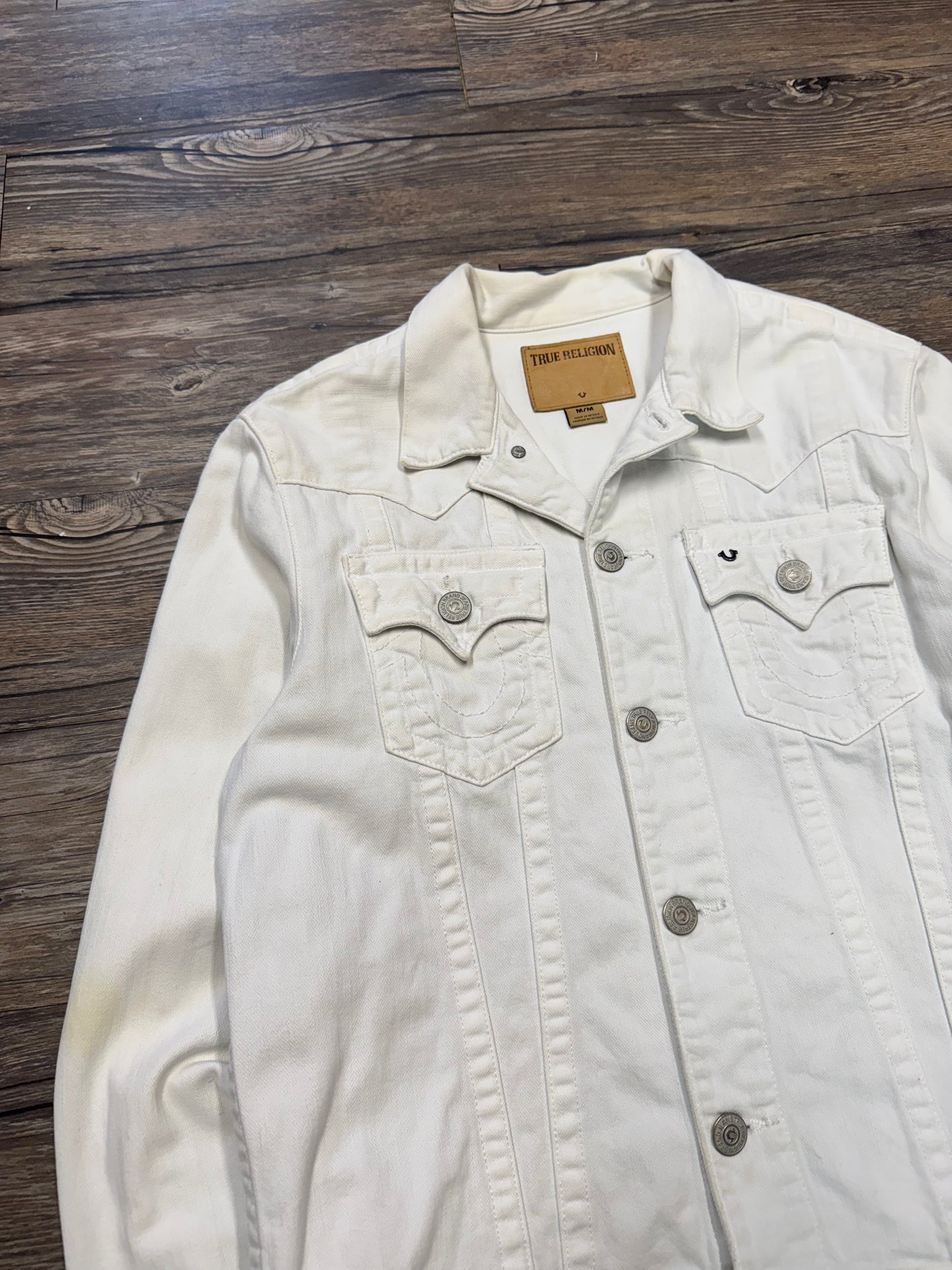 TRUE RELIGION WHITE DENIM JACKET (M)