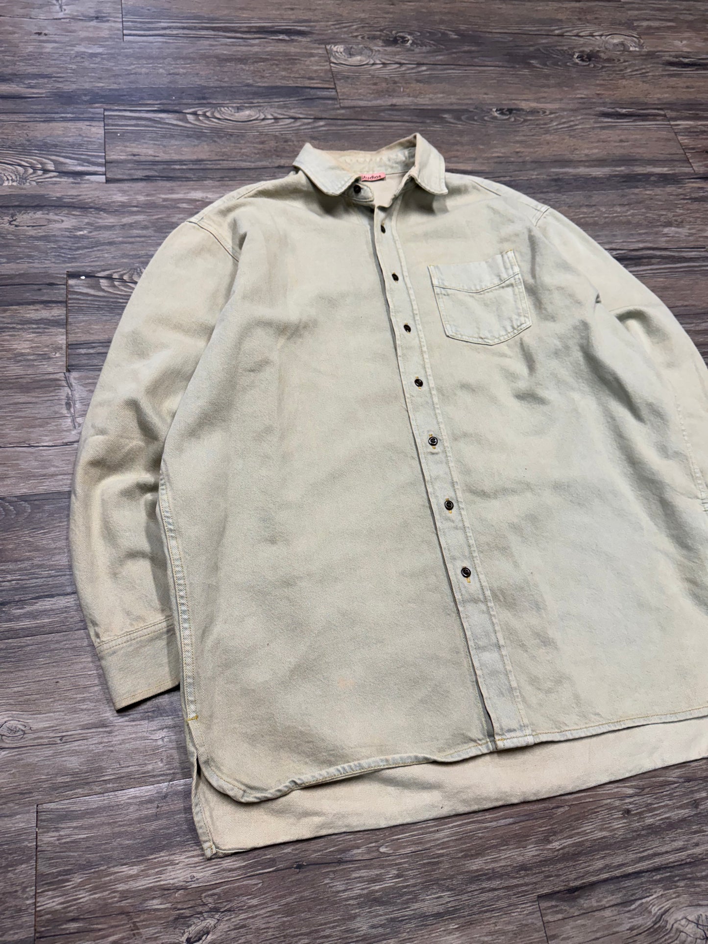 ACNE STUDIOS RELAXED FIT DENIM BUTTON-UP (46)