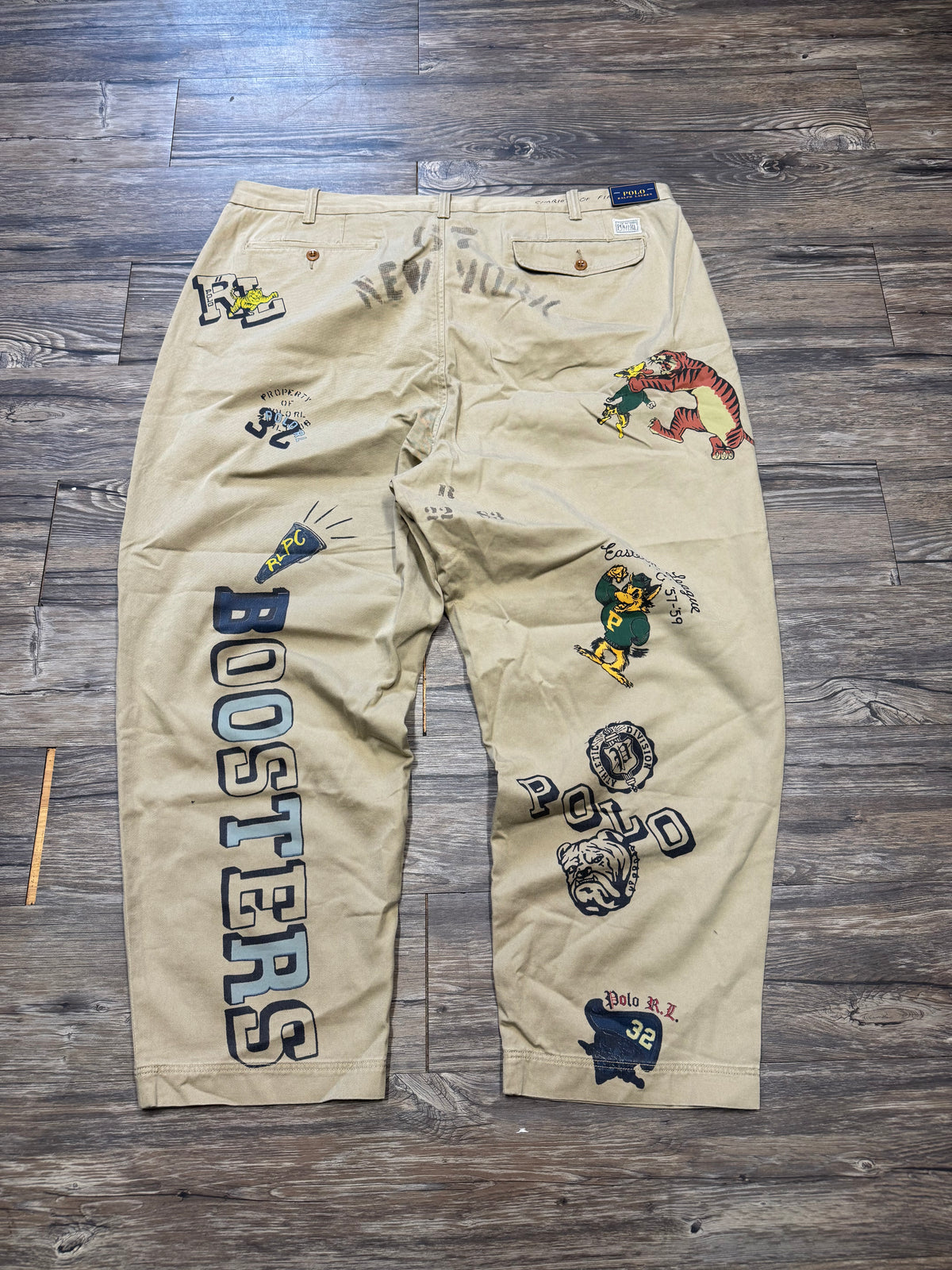 POLO RALPH LAUREN BAGGY FIT GRAPHIC STENCIL CHINO PANTS (42)