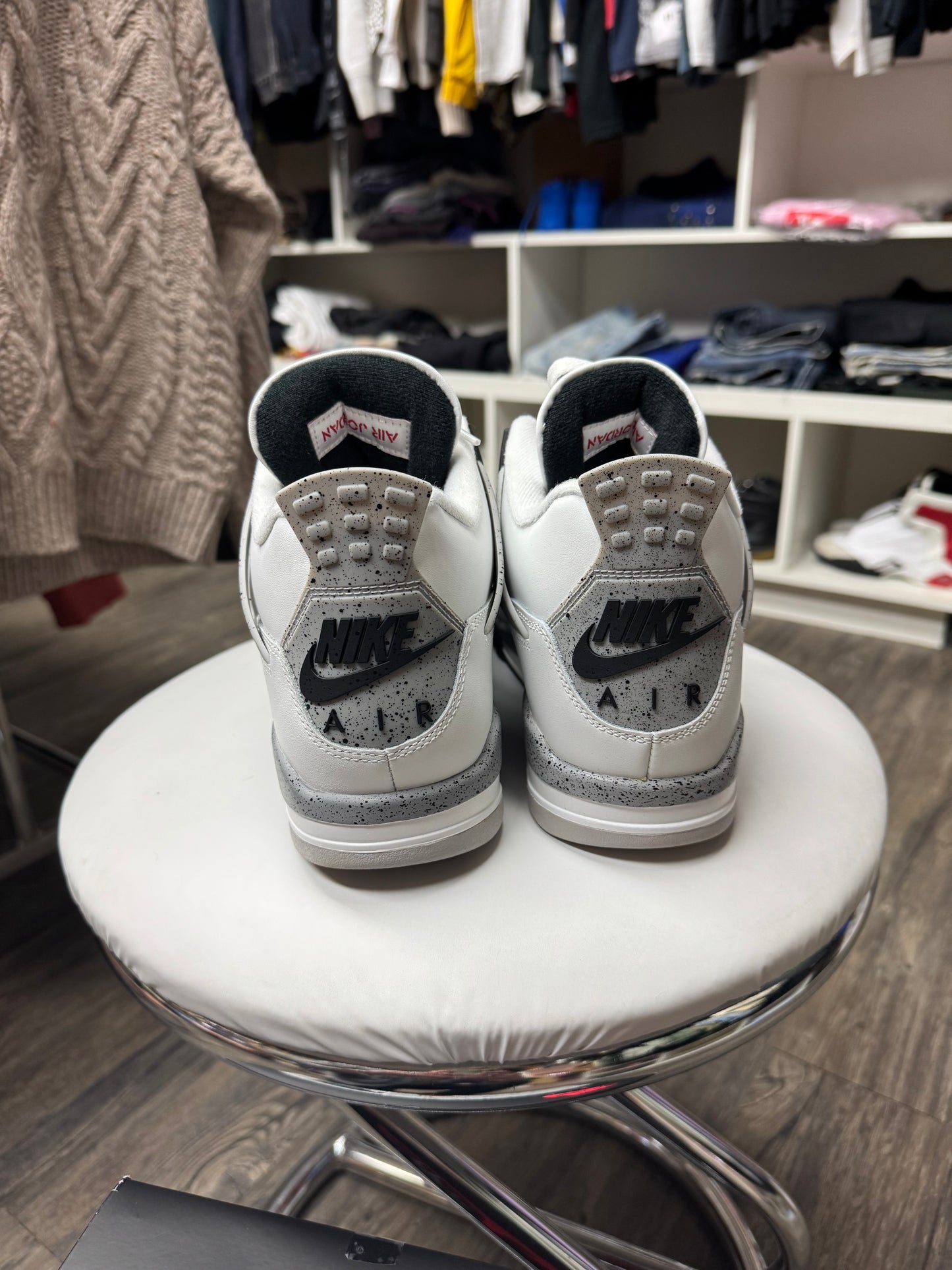 JORDAN 4 RETRO WHITE CEMENT (10)