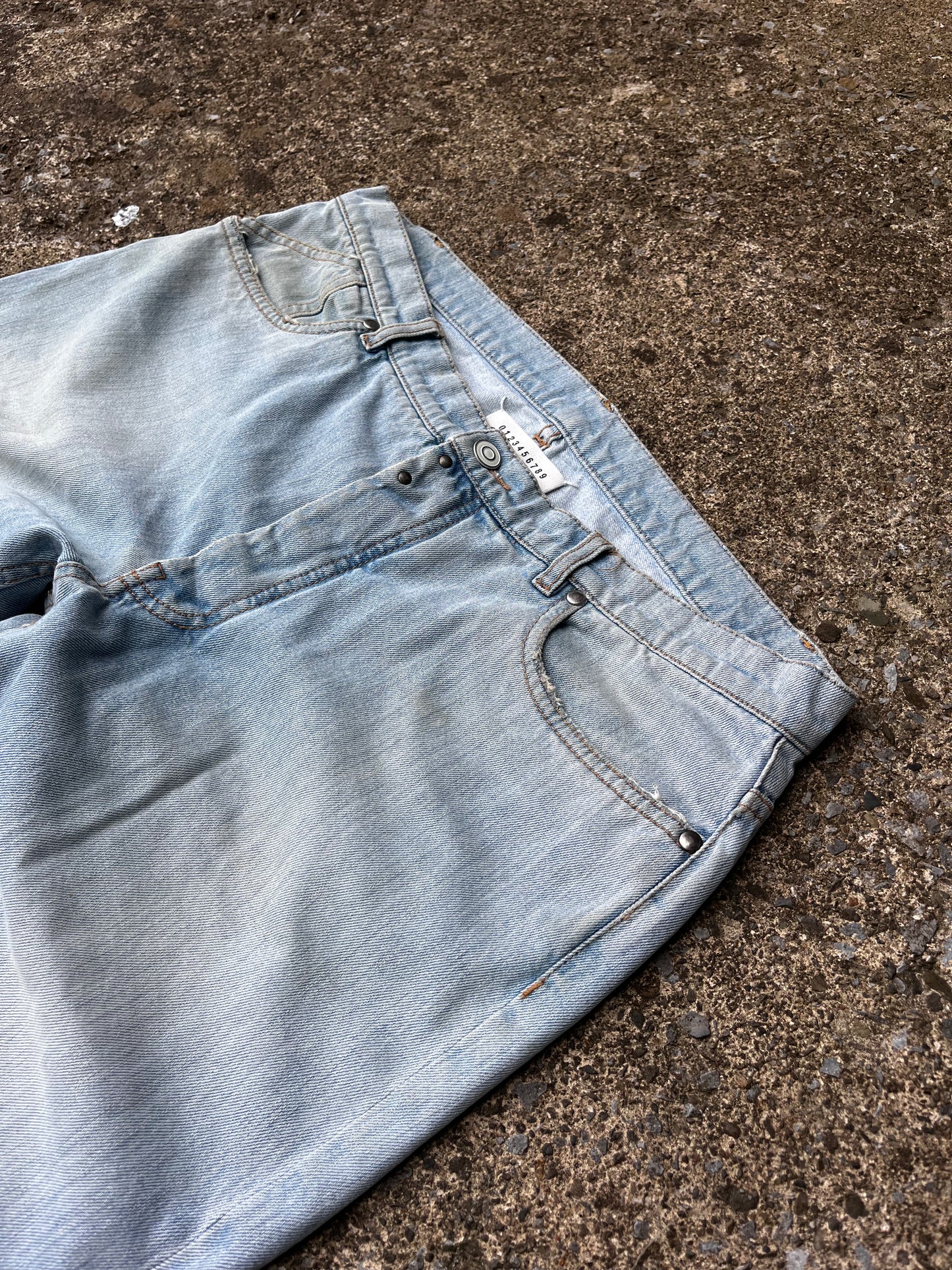 MAISON MARGIELA RAW HEM JEANS (34)