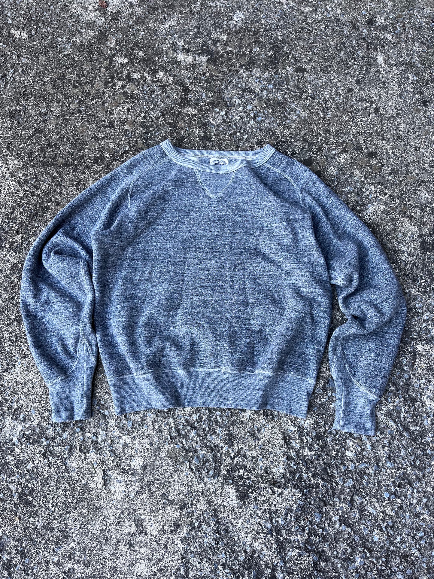 STEVENSON DOUBLE V CREWNECK (M)