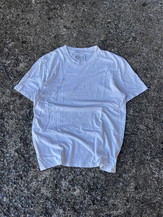 PLAIN WHITE MAISON MARGIELA TEE (M)