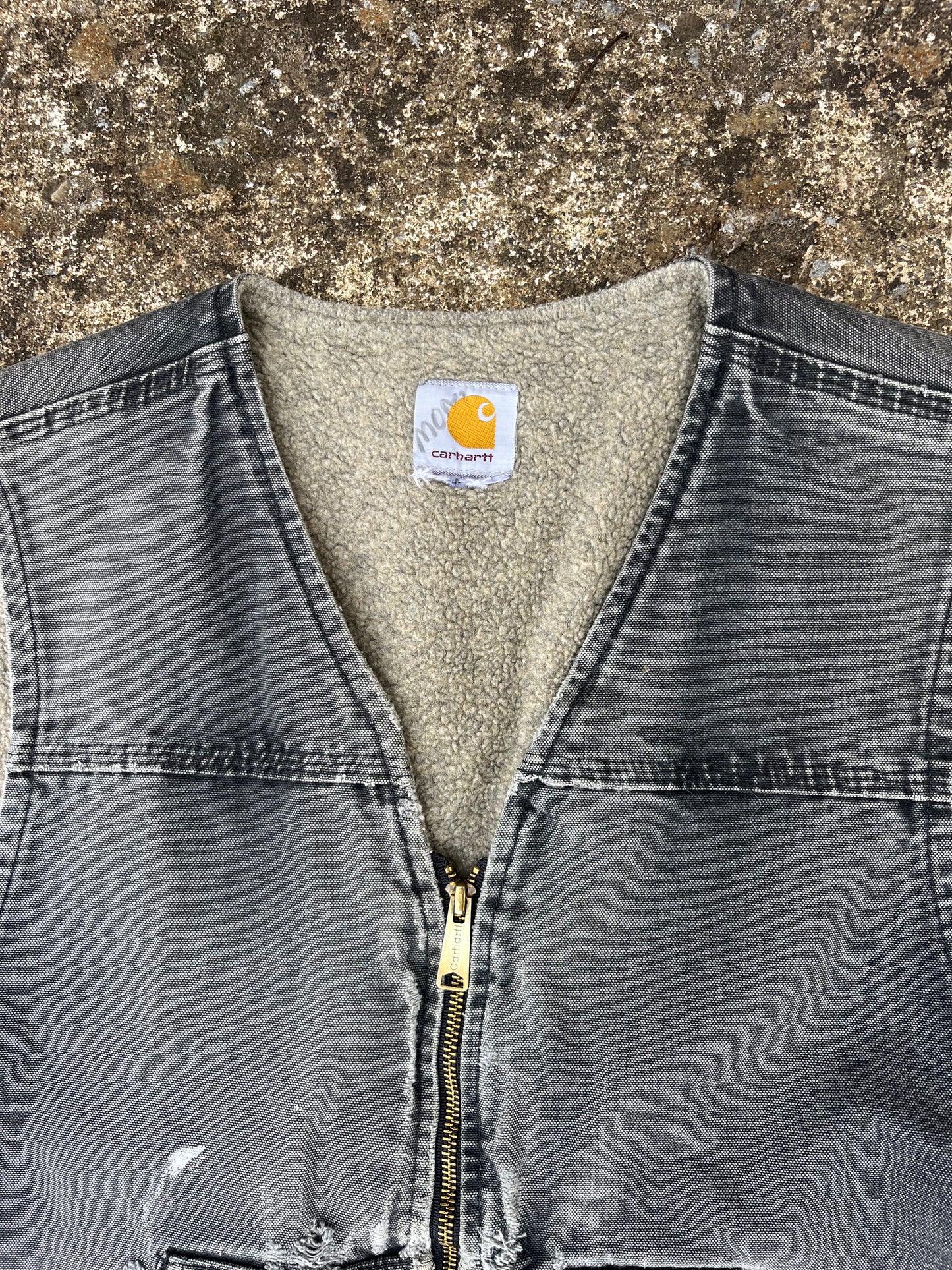 VINTAGE CARHARTT SHEARLING VEST (M)