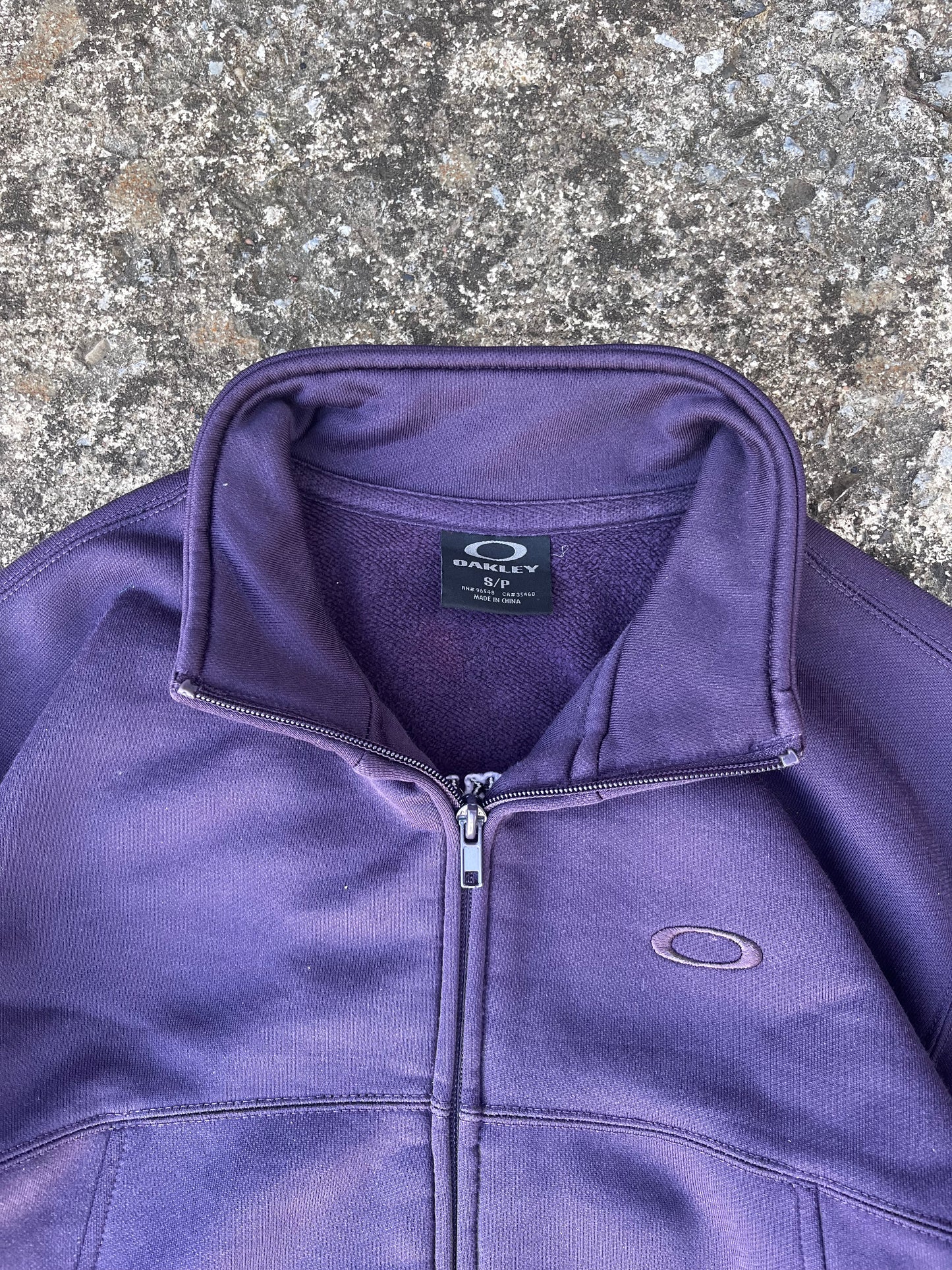 OAKLEY PURPLE ZIP-UP (S)