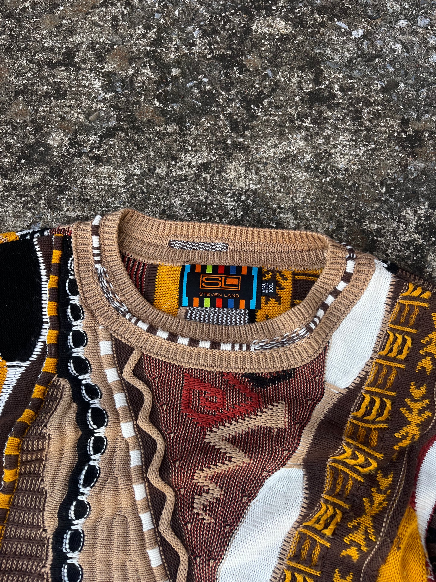 COOGI-STYLE KNIT SWEATER (XXL)