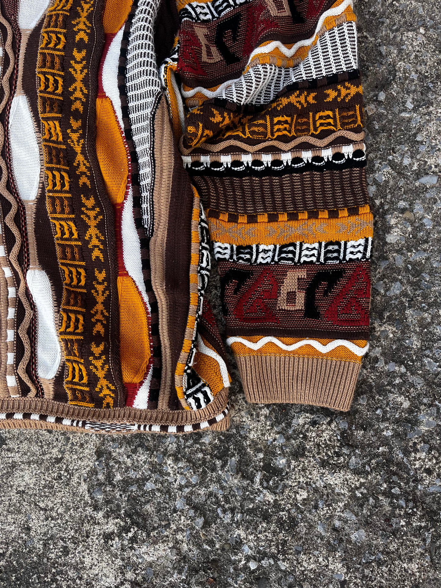 COOGI-STYLE KNIT SWEATER (XXL)