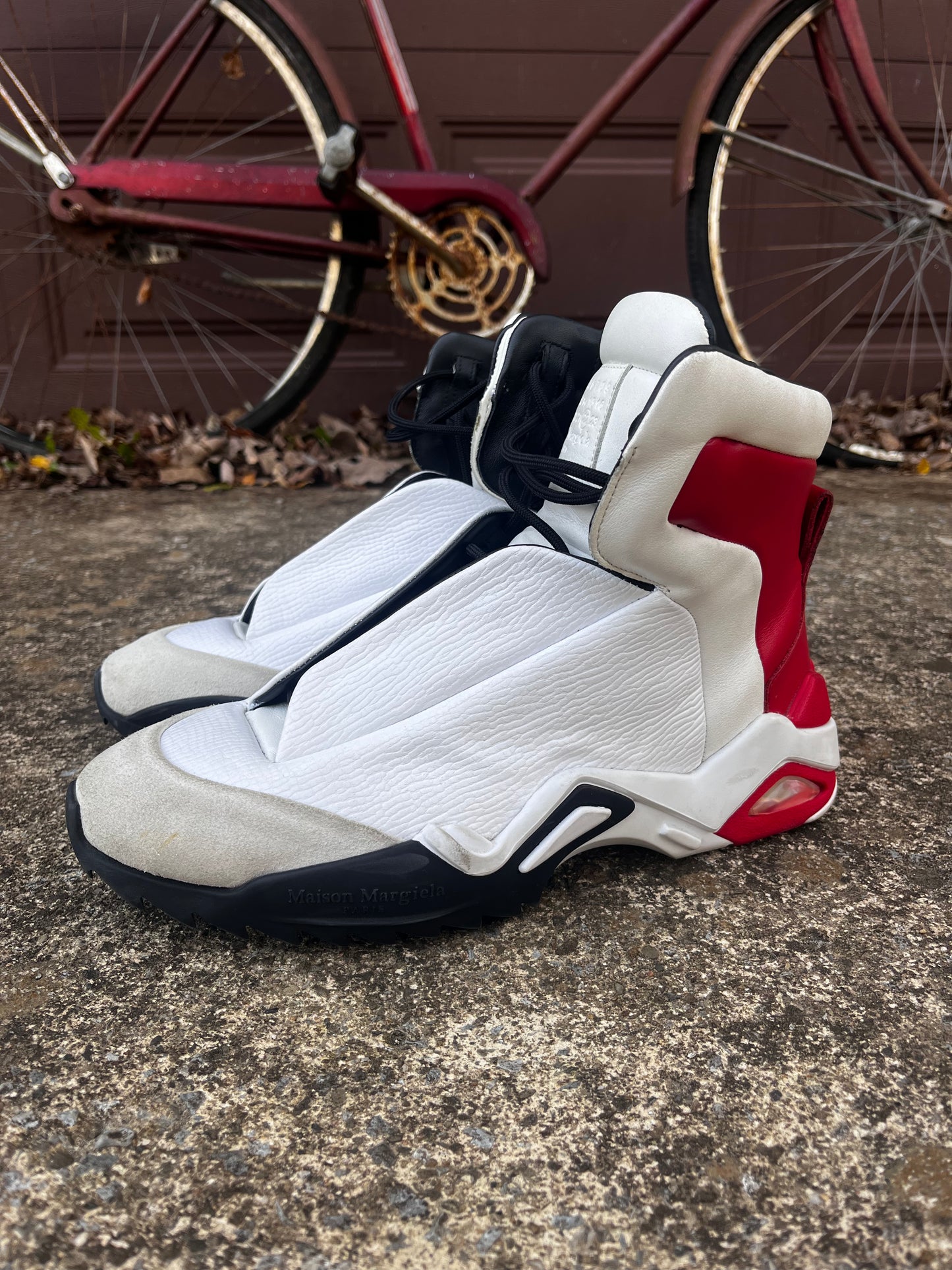 MAISON MARGIELA FUTURE RED & WHITE (11)