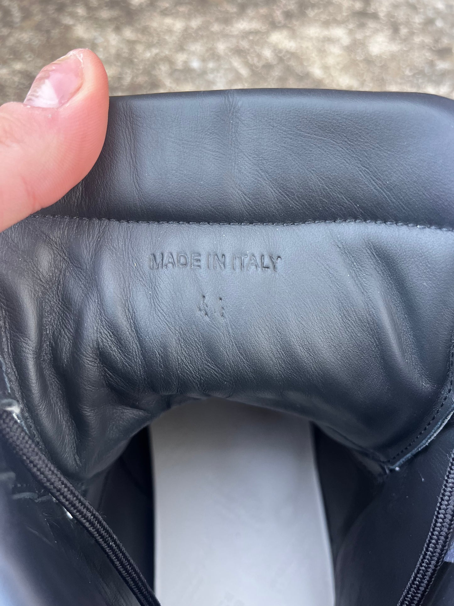 MAISON MARGIELA FUTURE RED & WHITE (11)