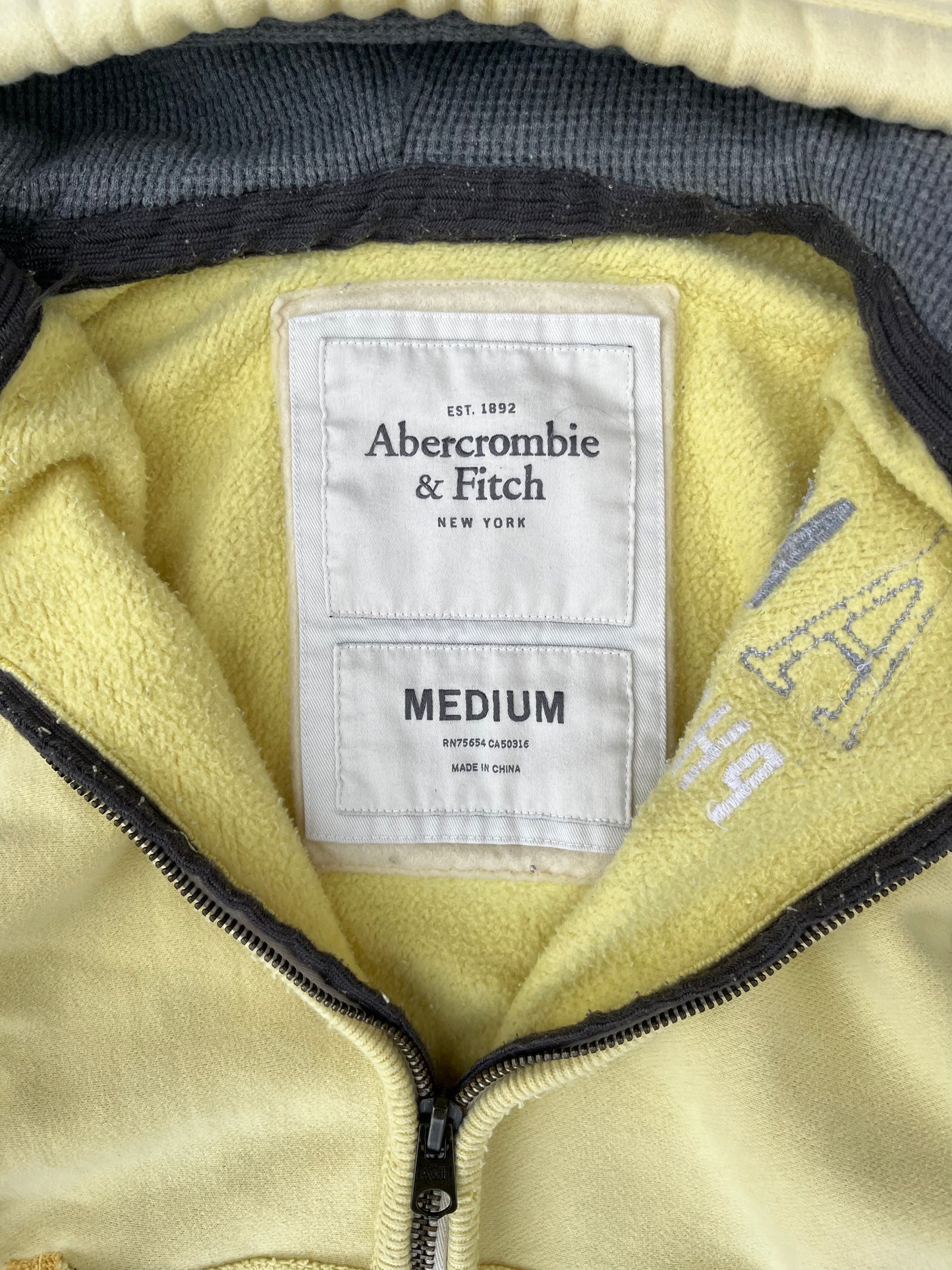 ABERCROMBIE & FITCH ZIP-UP HOODIE (M)