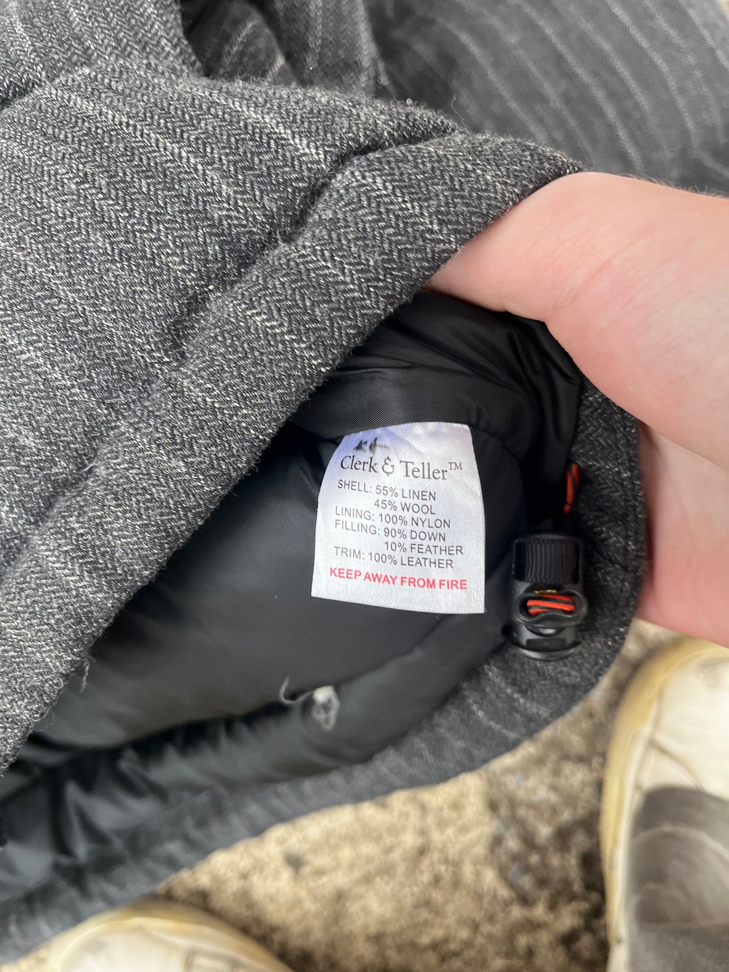 BERGHAUS WOOL PUFFER JACKET (M)