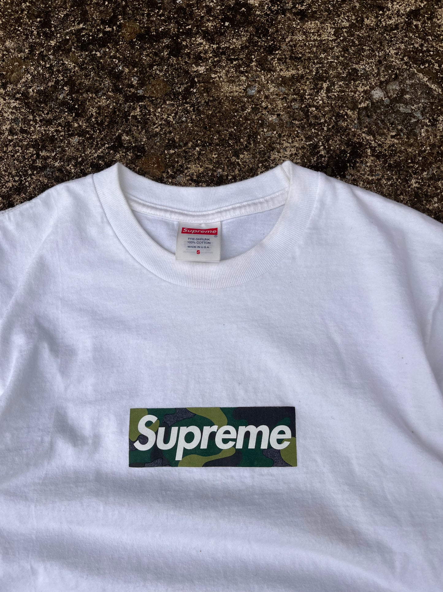 SUPREME CAMO BOX LOGO TEE (S)