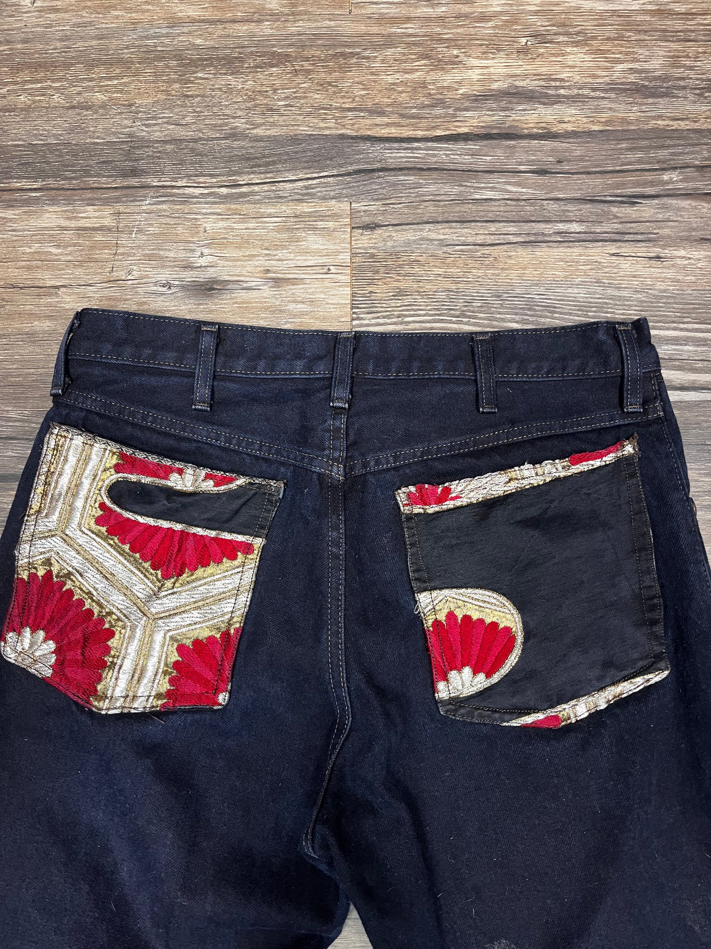 VINTAGE CUSTOM WRANGLER FLARES (32)