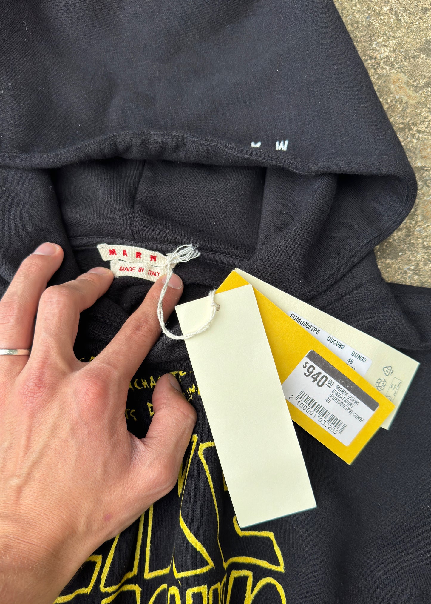 MARNI GRAPHIC HOODIE NWT (MEDIUM)