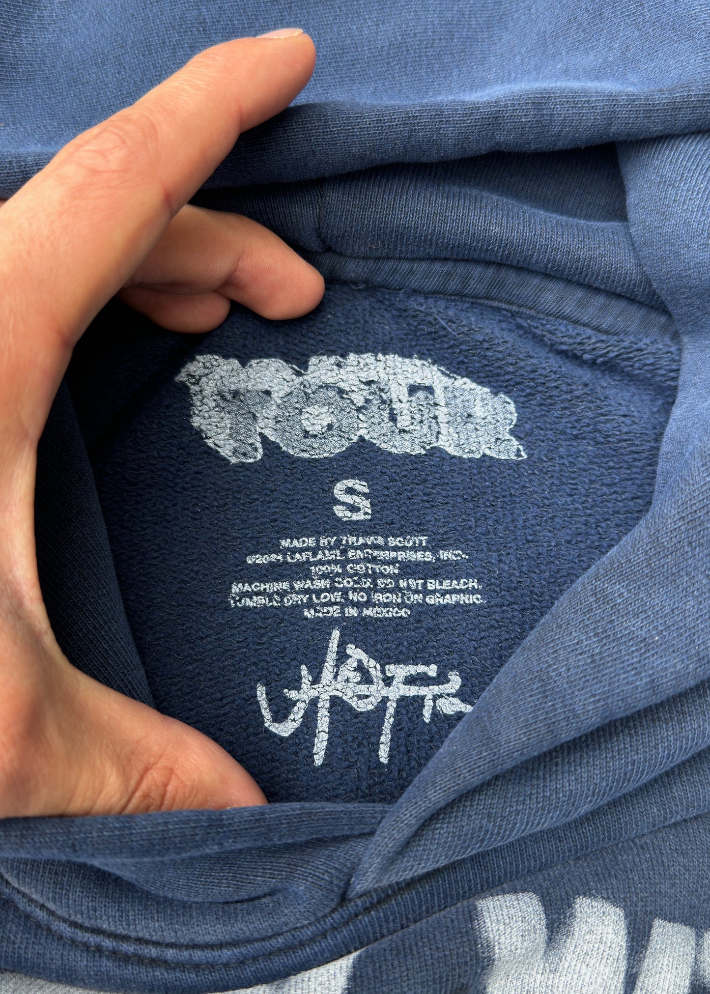 TRAVIS SCOUT CIRCUS MAXIMUS NY HOODIE (SMALL)