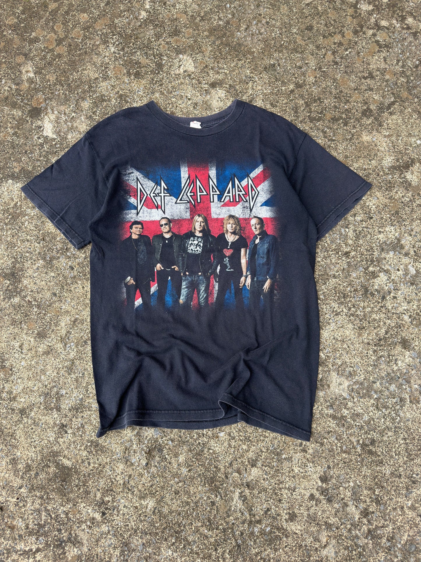 VINTAGE DEF LEPPARD BAND TEE (LARGE)