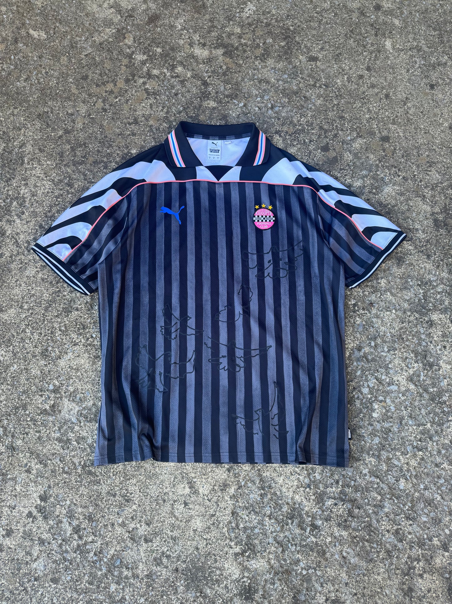 KIDSUPER PUMA COLLARED SOCCER KIT (L)